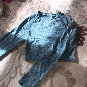 Crop top for working out